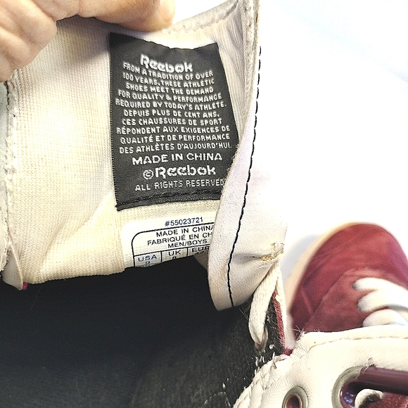Reebok's EX-O high fit maroon classic high tops size men's 9. - Picture 8 of 8
